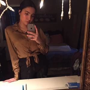 Meet your Posher, Abigail